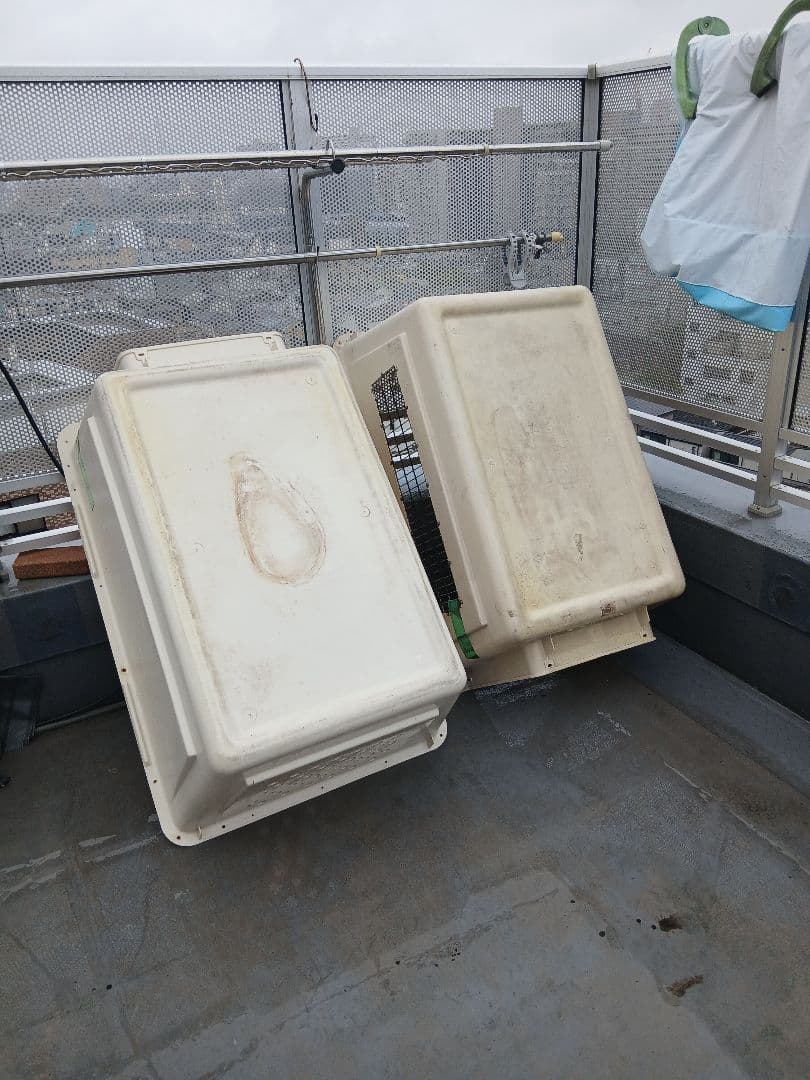 超大型犬用強化プラスチック製犬用ケージ(直接引取可能)