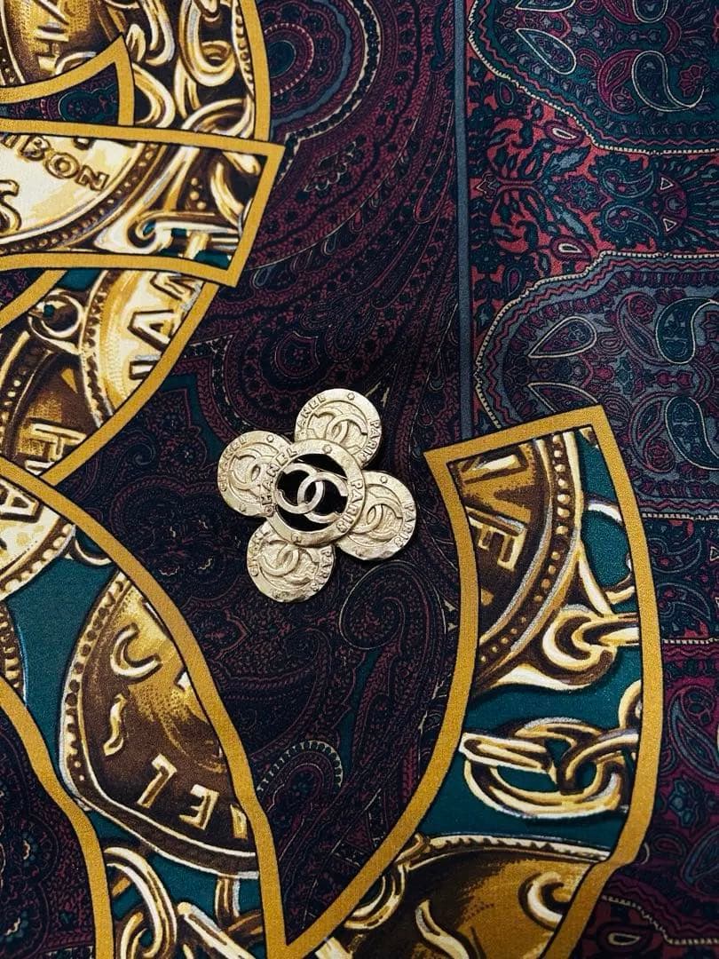 CHANEL ブローチ　モチーフ　シャネル　ヴィンテージ