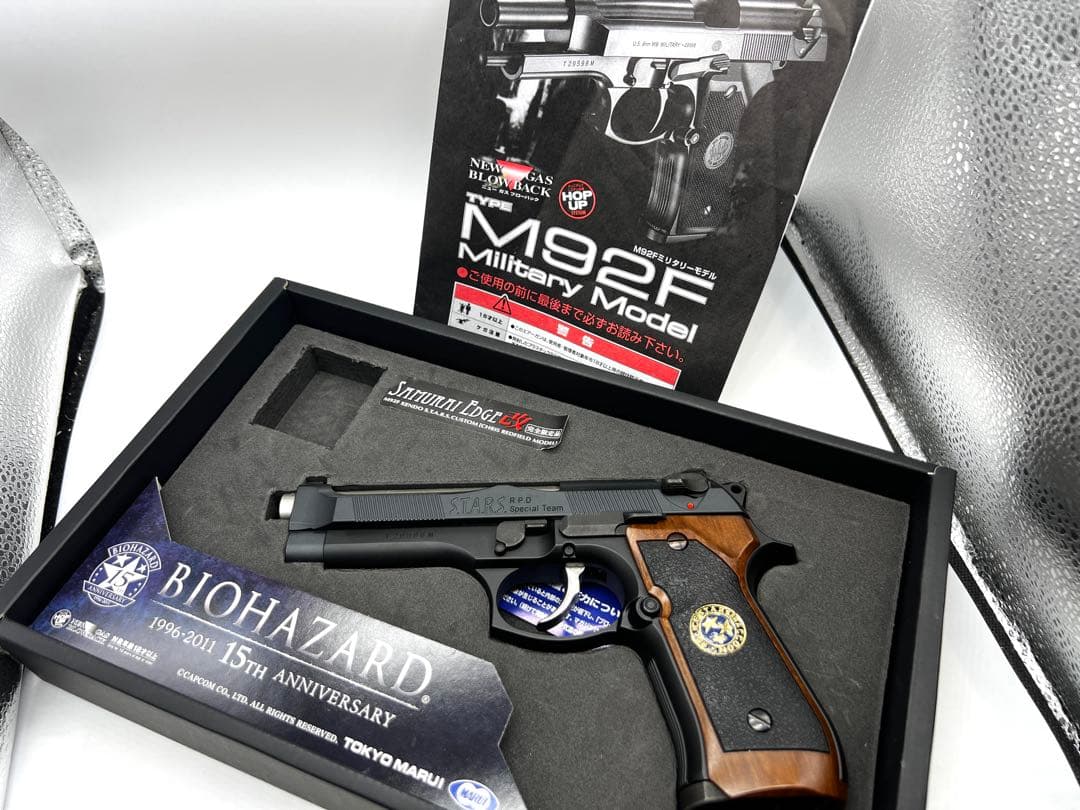 マ*都様 東京マルイ バイオハザード１５周年 サムライエッジ改　クリスモデル