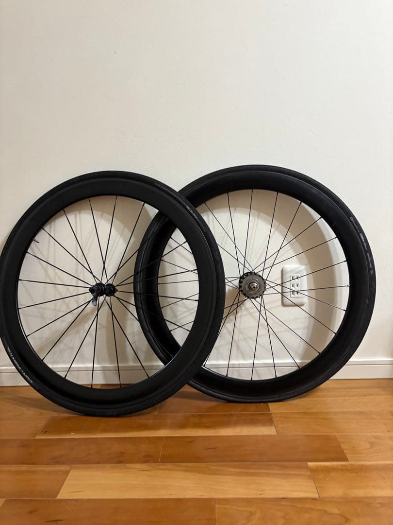 ピスト　カーボンホイール