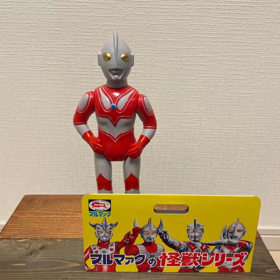 ブルマァク　S帰ってきたウルトラマン　赤手袋　ソフビ