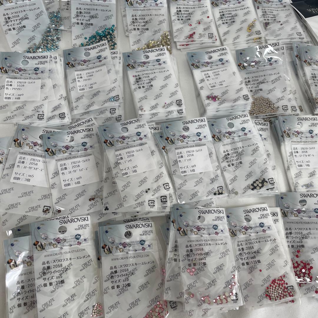 最終値下げ‼️スワロフスキー、ネイルパーツ大量SET！！