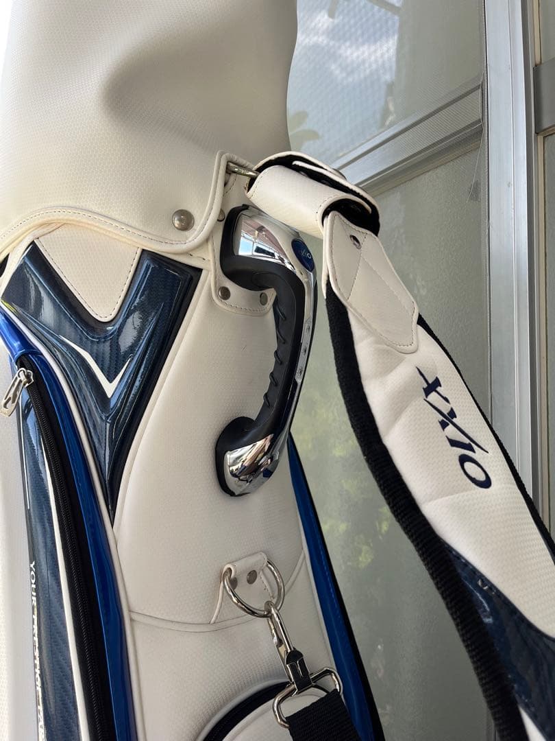 XXIO ゴルフバッグ・キャディバッグ ホワイト/ブルー　クラブセット