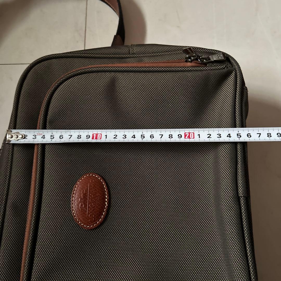 ★美品「LONGCHAMP・ロンシャン」、ショルダーボストンバッグ（キャリーオン