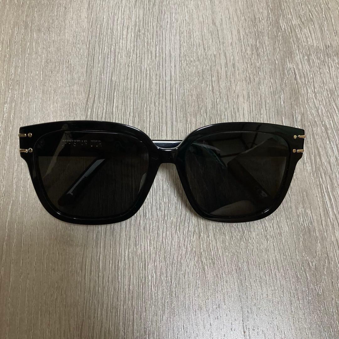 CHRISTIAN DIOR ブラック スクエア サングラス