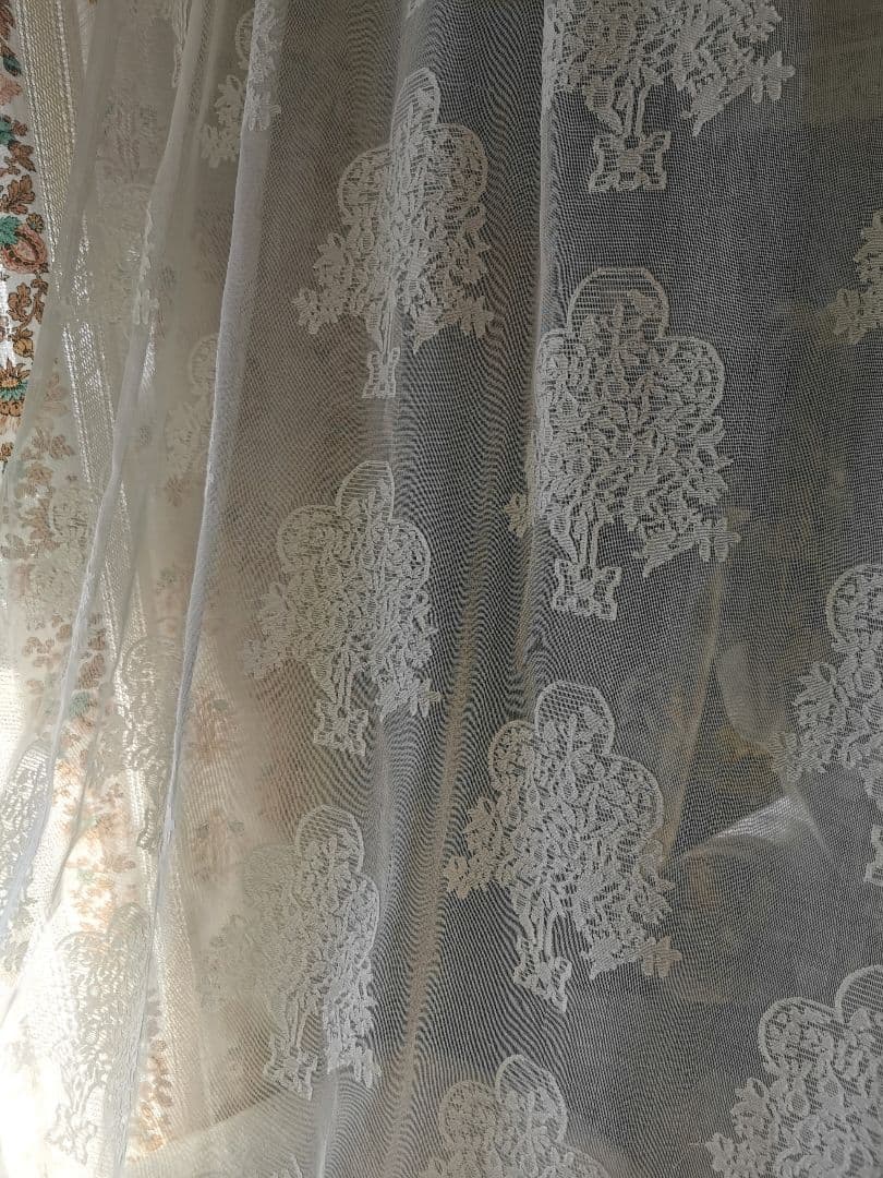 アンティーク 英国 マドラスレース 生命の樹と鳥 ノッティンガムカーテンパネル