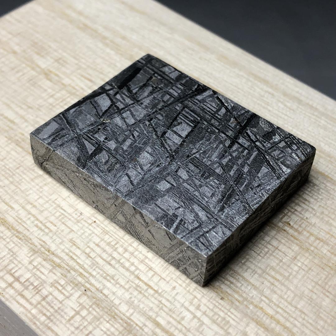 禄*様 ギベオン隕石 Gibeon Meteoriteメテオライト 72g ケー