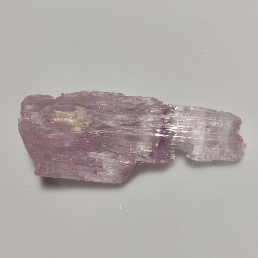 パワーストーン　天然石　クンツァイト　37g　No.527