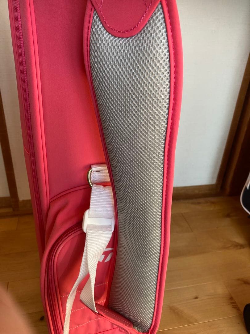 TaylorMade　キャディバッグ　ゴルフバック　8.5インチ　ピンク