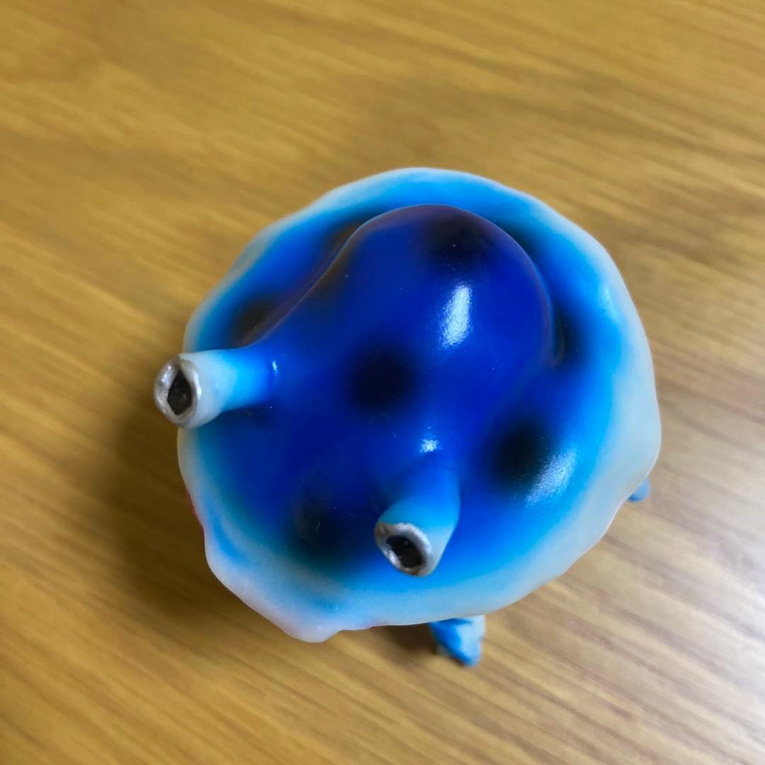 ヤモマーク プニゴン 乳白成型 ソフビ 5438