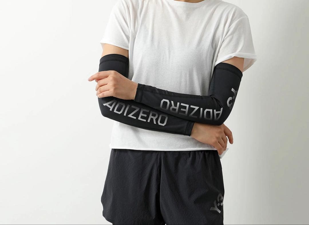 【超美品】最終値下げY-3 ADIZERO ブラック アームカバー