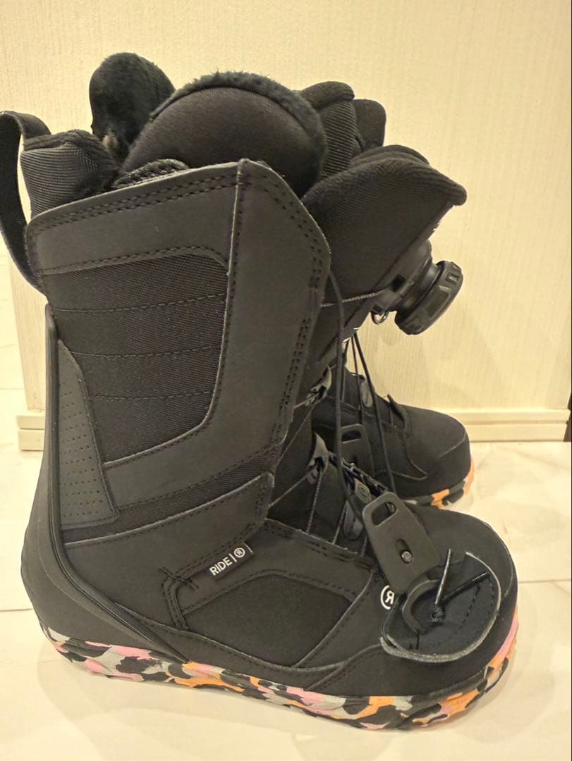 スノーボードブーツ