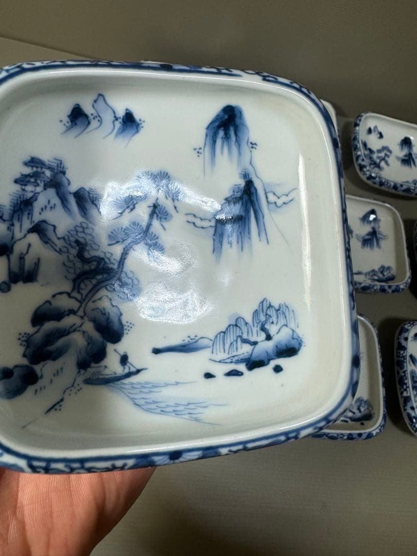 2224 九谷焼　角福　染付山水　中鉢　10客　時代物