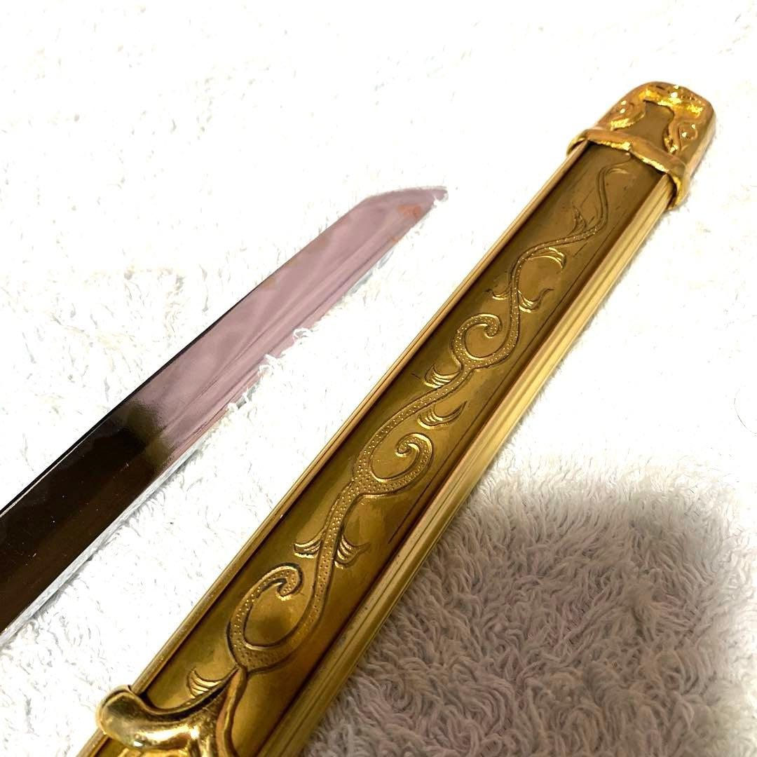 模造刀　金色の太刀　陣太刀　金属刀身