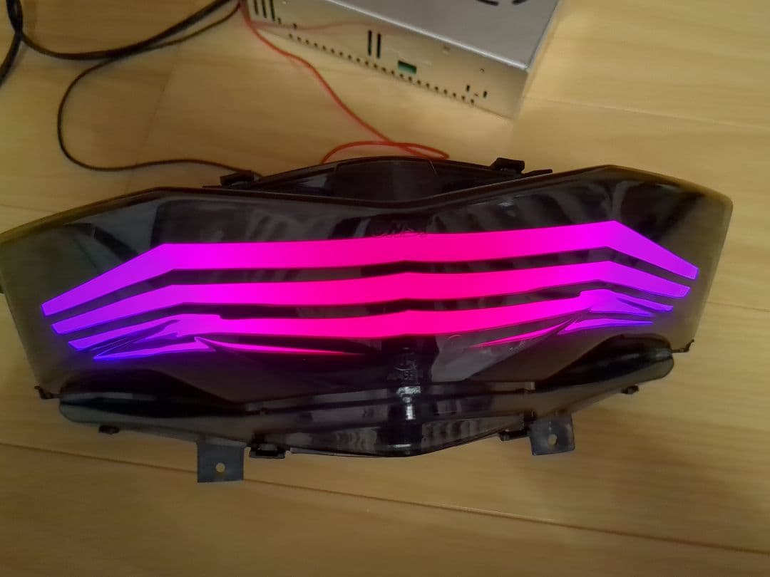 流れるカラー シグナスX ウインカー テールランプ 4型 シーケンシャル