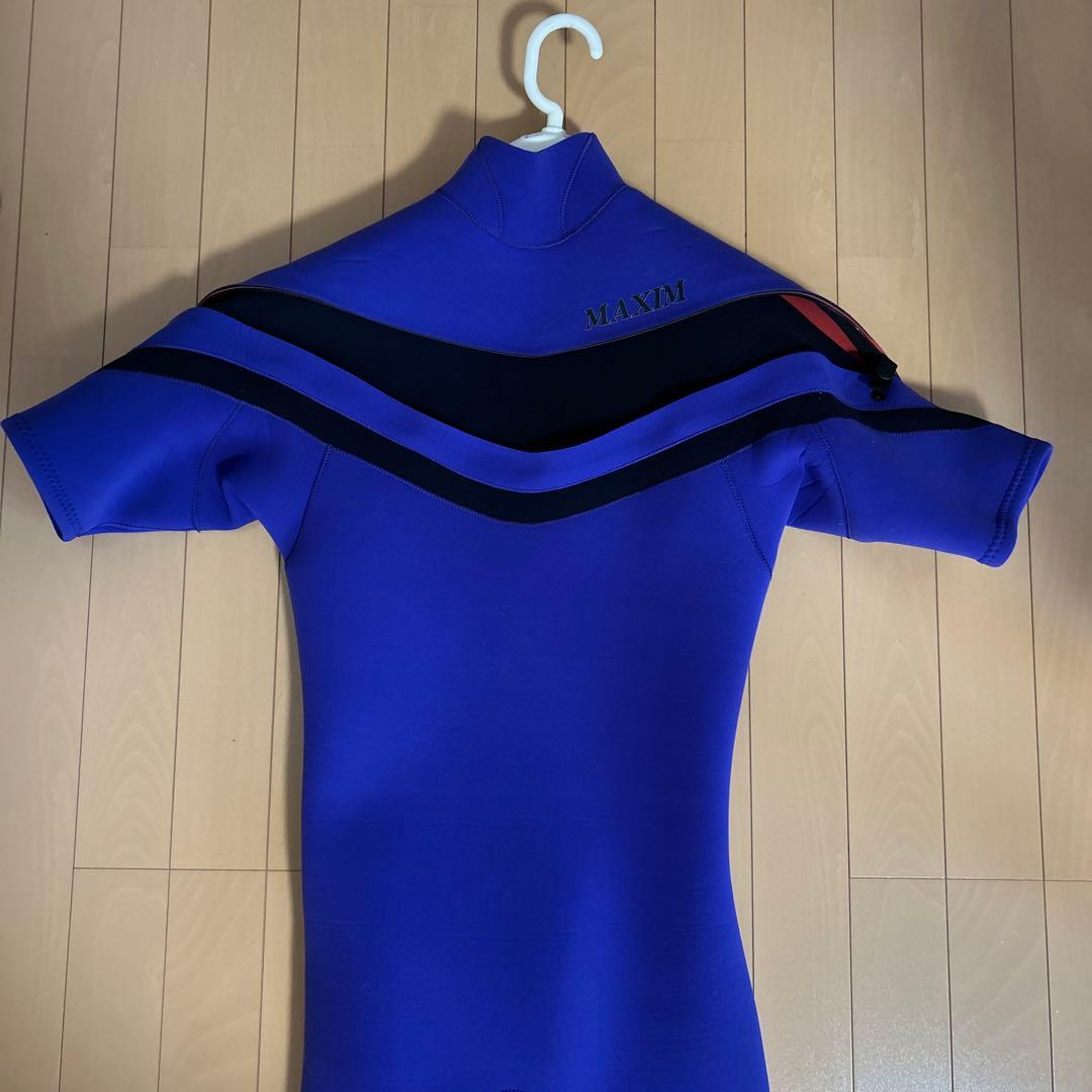 maxim 紫色ショートスリーブウェットスーツ