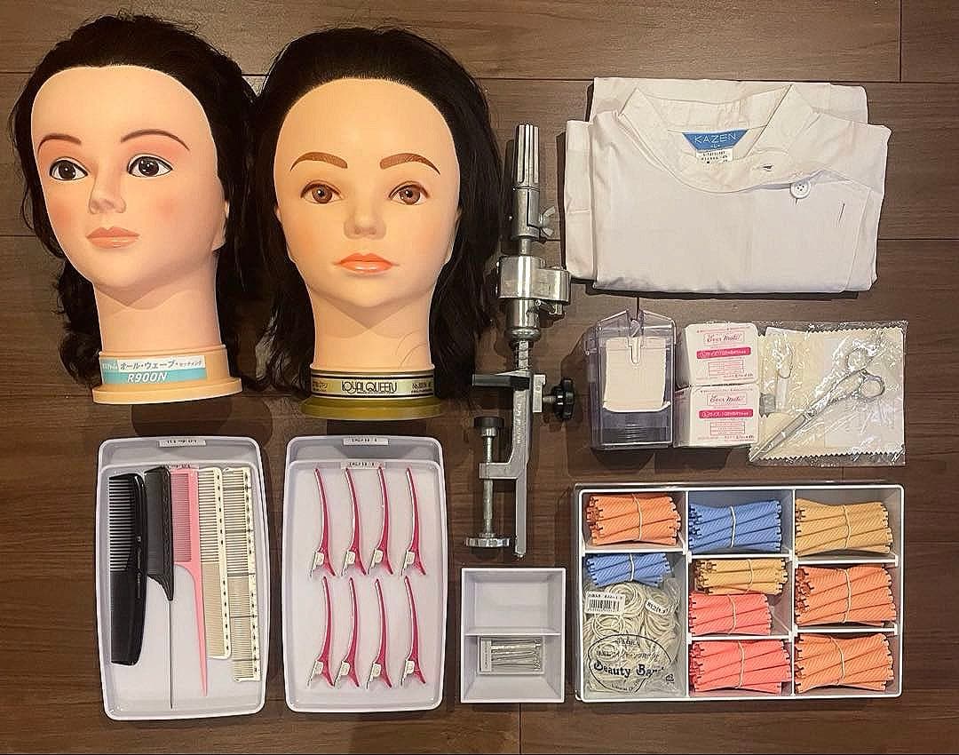 【値下げ可】美容師国家試験セットワインディング、オールウェーブ、カットシザー付き