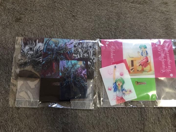 遊戯王　ヴァンガード スリーブ