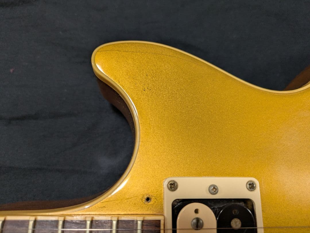 [TAK BURST BUCKER] Gibsonレスポールゴールドトップ