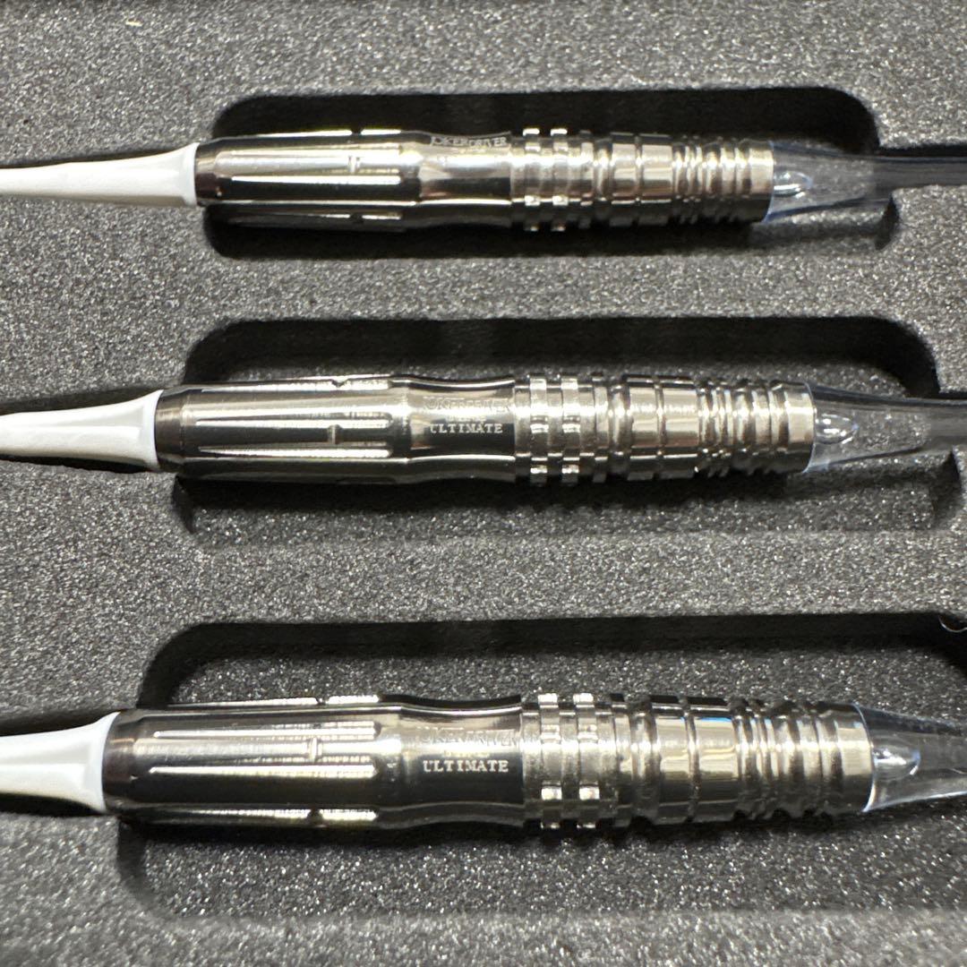 ダーツ JOKERD ULTIMATE Model St-pe.