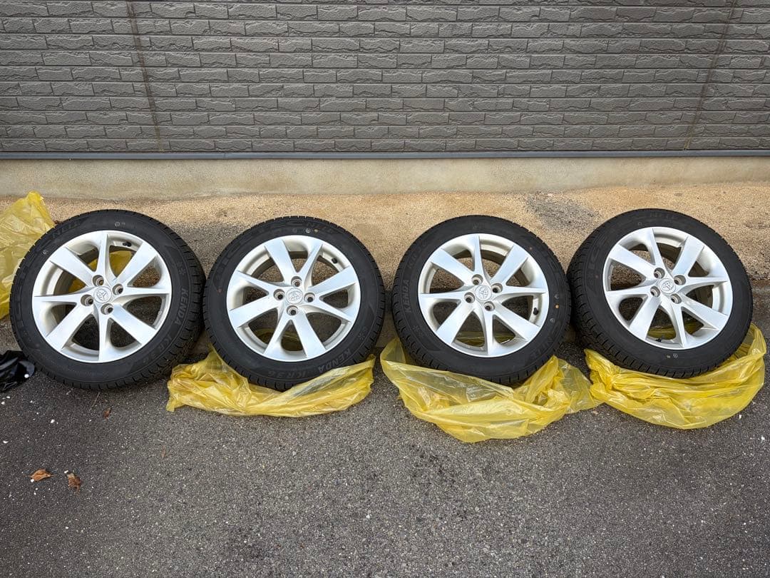 16インチ アクア 純正アルミ スタッドレス