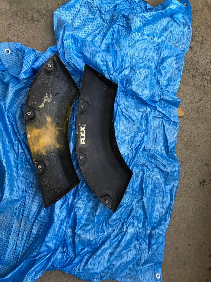 ランクル80フレックスオリジナルポケットフェンダー