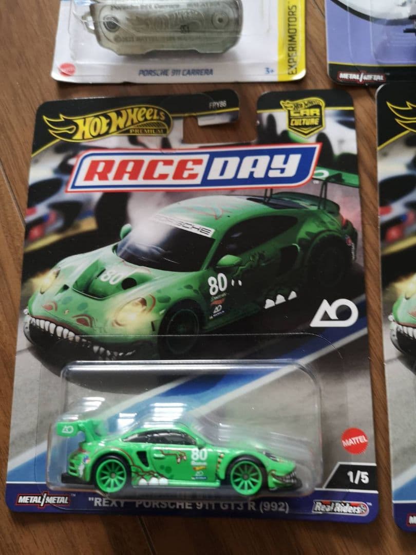 ホットウィール　RWBポルシェ930　REXYポルシェ911GT3 R