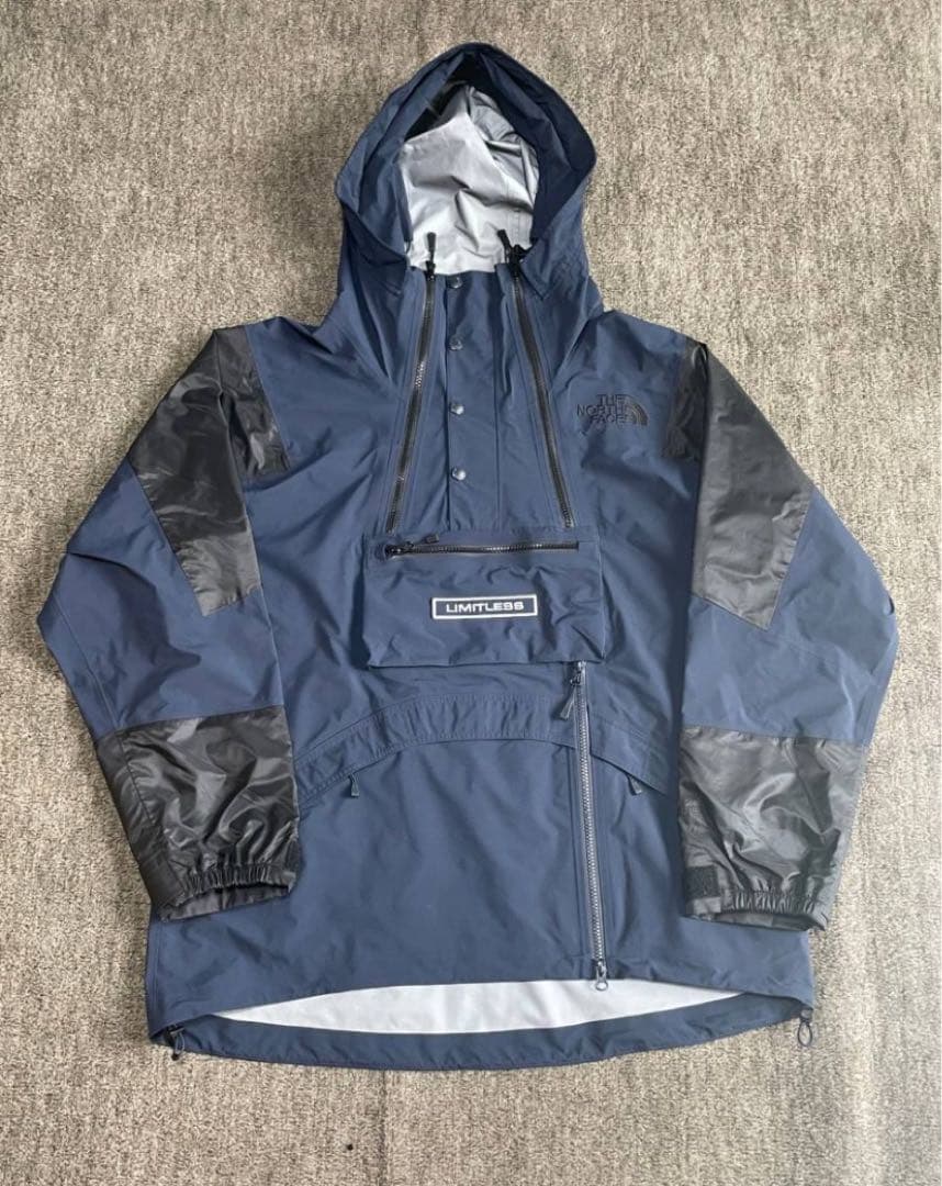 本日のみ　ノースフェイスブラックシリーズ Urban Gear Raincoat