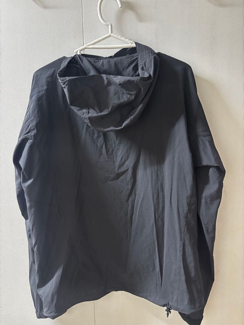 せ*ン様 【美品】アークテリクス 超軽量ウィンドシェルジャケット Sサイズ