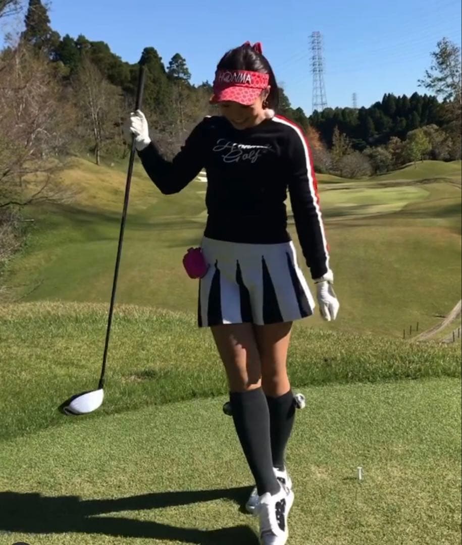 ホンマゴルフ　③点セット　防風総裏地セーター　スカート　ニーハイソックス