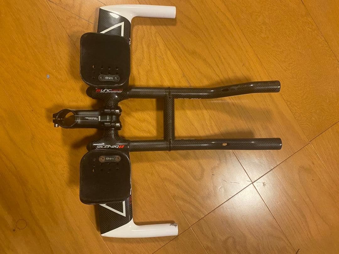 DEVOX TTバイク用ハンドルバー カーボン