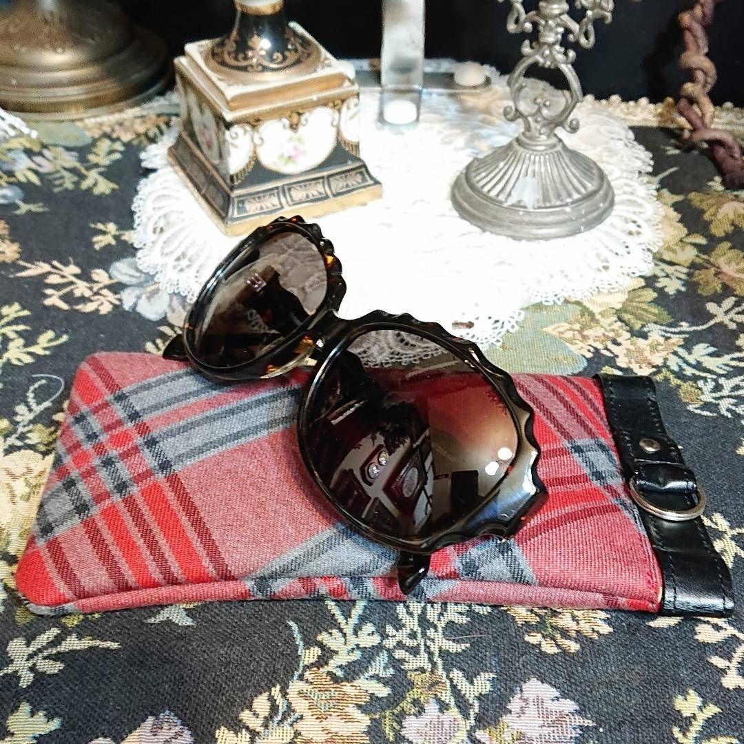 【完全処分☆】ヴィヴィアンウエストウッド 波形 フレーム サングラス 美品