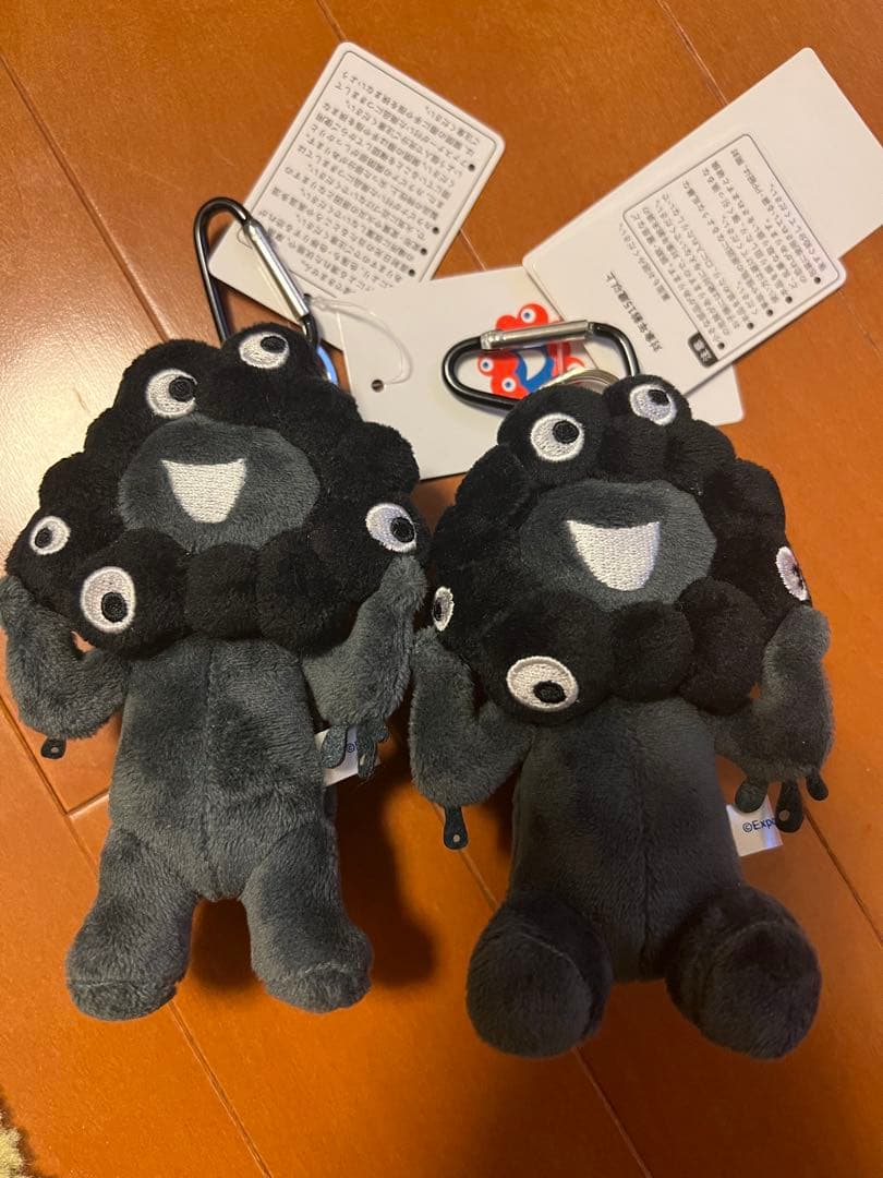 大阪万博 黒ミャクミャク カラビナ付きマスコット 2個セット