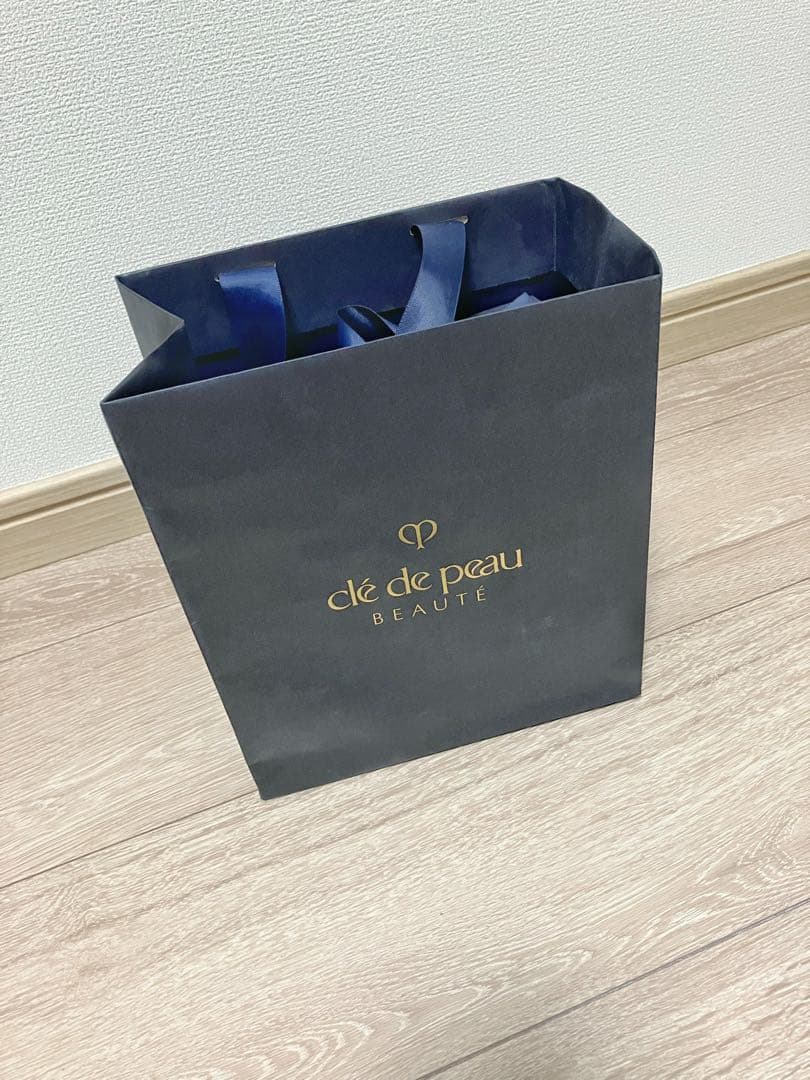 ★新品未使用箱付き★clé de peau BEAUTÉ ギフトセット日焼け止め