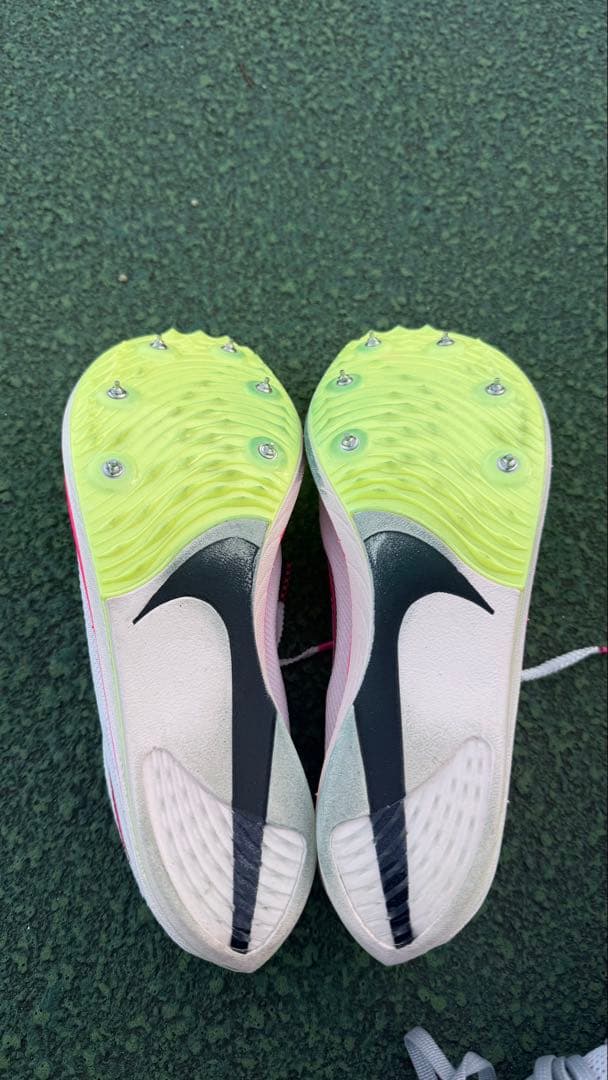 ナイキ　ドラゴンフライ　25.5