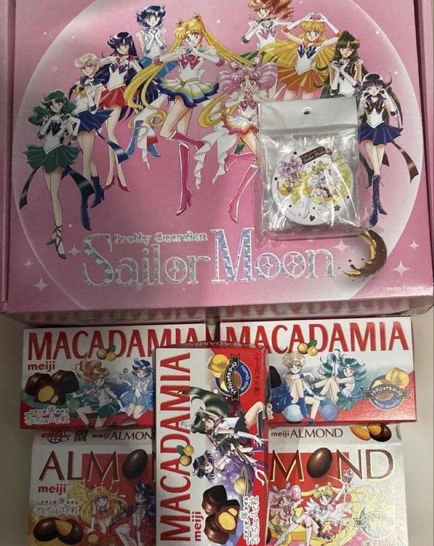 【開封済チョコ無し】明治 美少女戦士セーラームーン コラボ コンプリートBOX