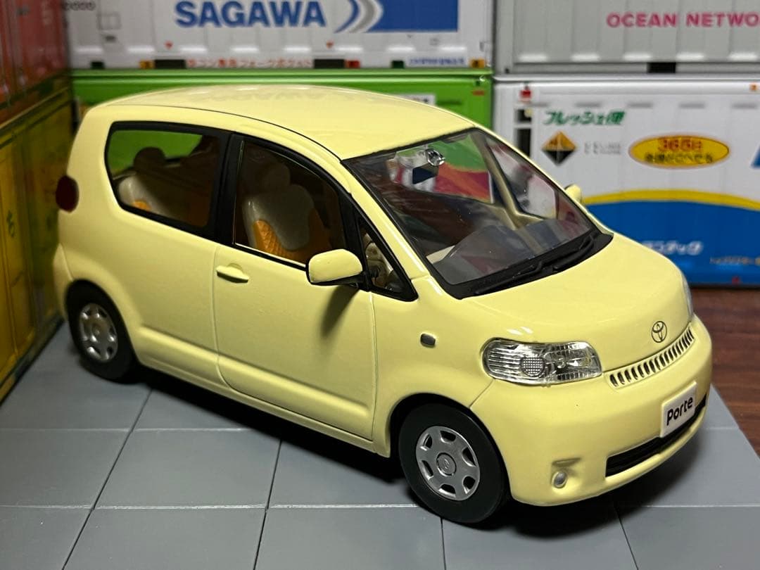 ★トヨタ PORTE ポルテ カラーサンプル 1/30