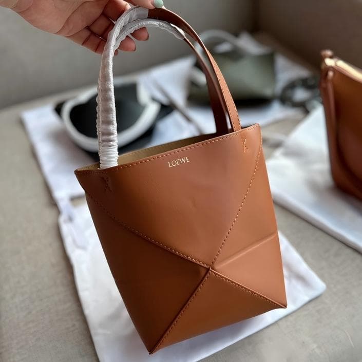 puzzle パズルフォルド トート （シャイニーカーフ）ショルダーバッグ