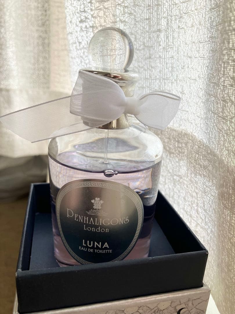 ルナ オードトワレ