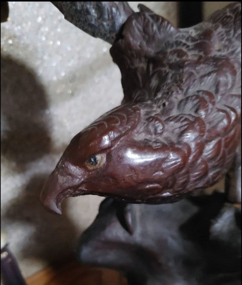 飛翔する鷲 彫刻像 鷲オブジェ