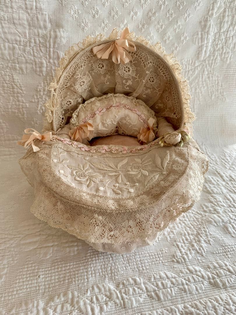 ※専用ページになります※フランスアンティークパニエドールベッド・寝具set※