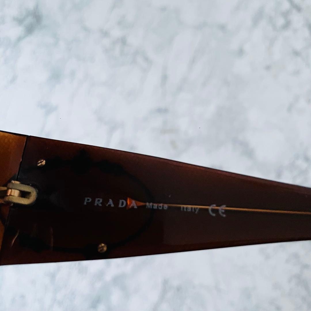 【美品】PRADA サングラス SPR11H 135 イタリア製