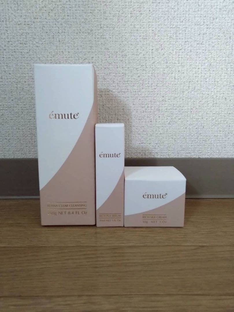 エミューテ　émute　クレンジング・スキンケアセット