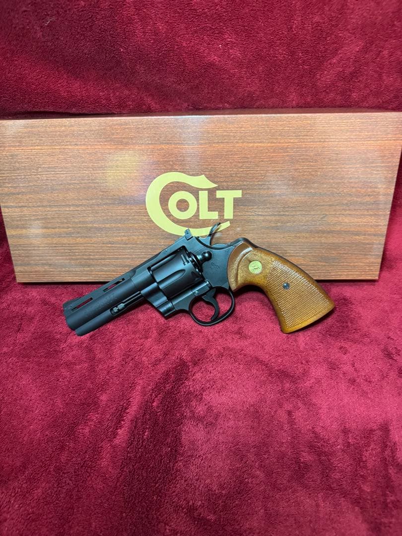 タナカ コルトパイソン.357 4インチ Rモデル　　 ヘビーウェイト