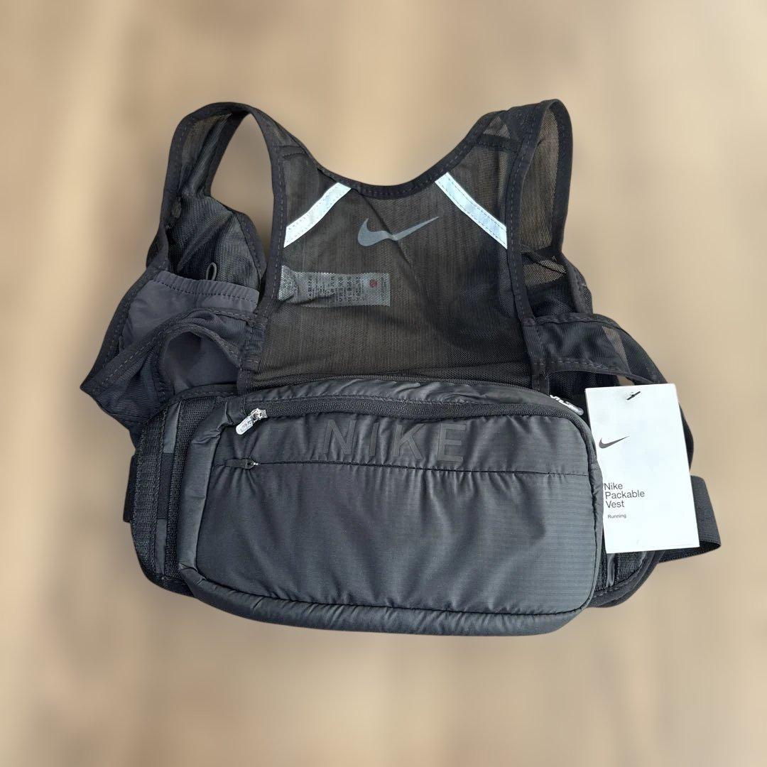 【完売品】ナイキトランスフォームベストパック黒S/M