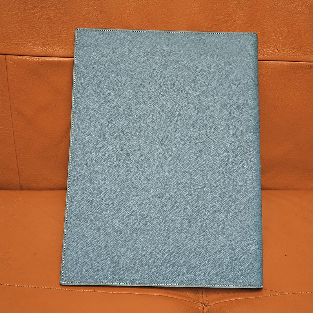 希少　美品　 エルメス A4　ノートカバー　バイカラー　アジェンダ ブルージーン