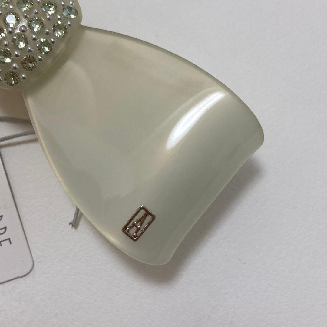 新品☆alexandre de paris☆リボンバレッタ 淡いグリーン