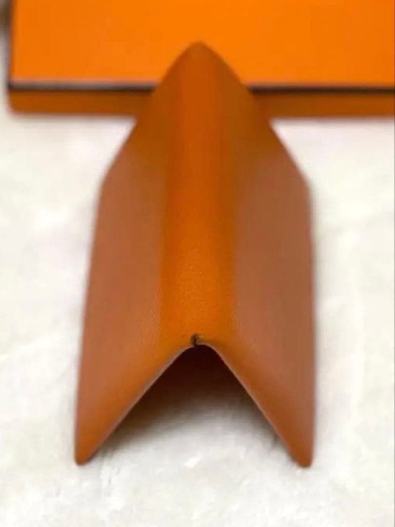 【✨極美品✨】HERMES カルヴィ レザー 名刺入れ（オレンジ）