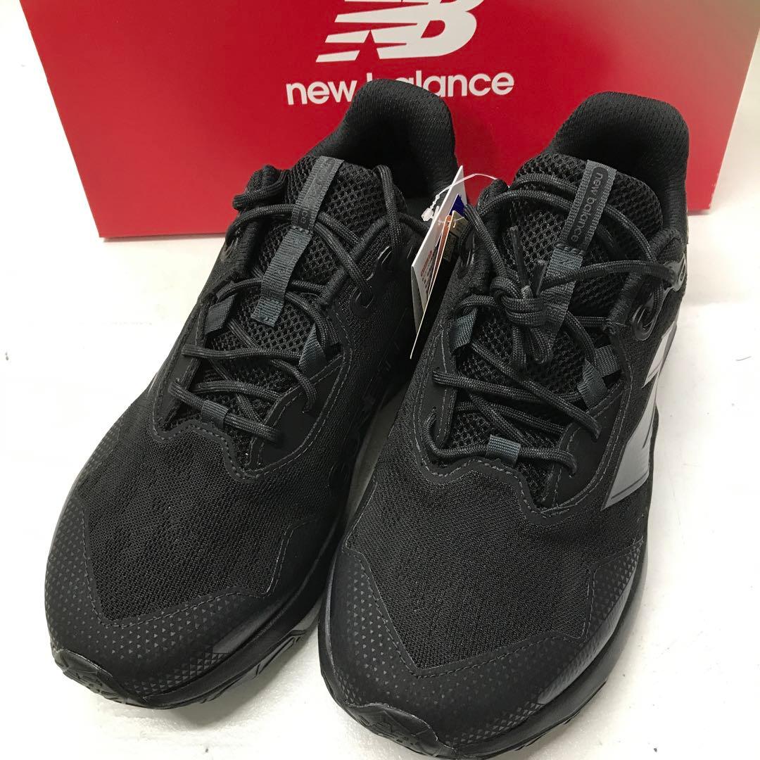 ニューバランス　ランニングシューズ　ゴアテックス防水　26cm 4E幅広