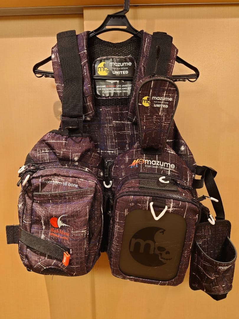 mazume マズメレッドムーンV フローティングベスト